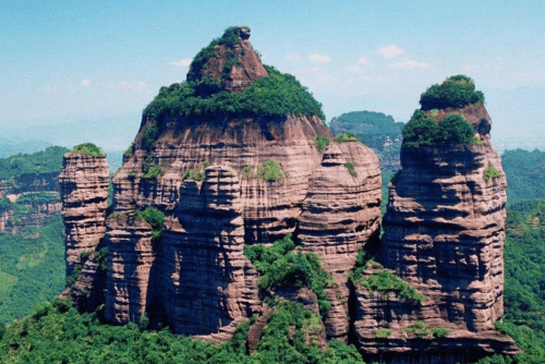 广东省十大高山（去广东必爬的山）