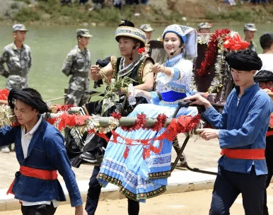 查白歌节是哪个民族的传统节日